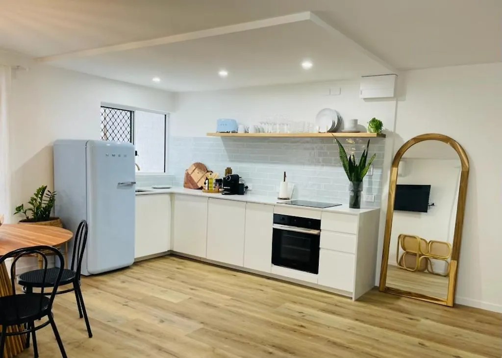The Villas Mooloolaba 0*,